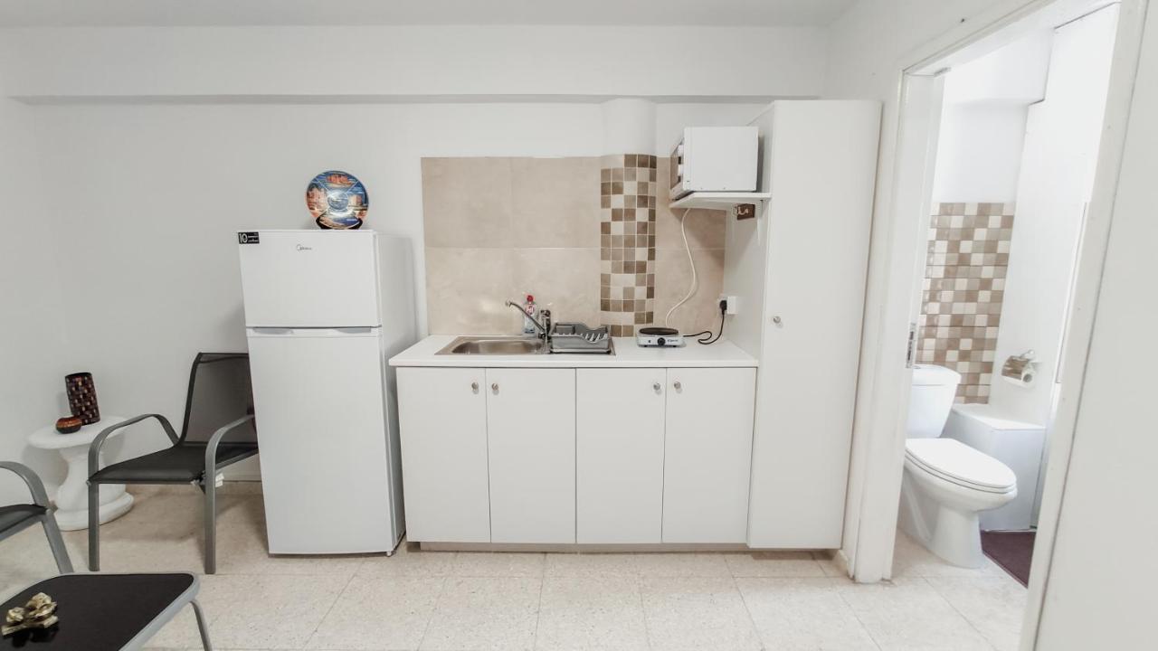 Capuccino Flats Lägenhet Ayia Napa Exteriör bild